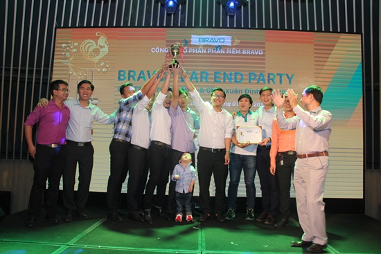 BRAVO ba miền sôi động trong đêm tiệc Tất niên chào xuân Đinh Dậu