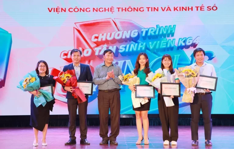BRAVO dự lễ chào Tân SV K64, Viện CNTT & Kinh tế số, ĐH Kinh tế Quốc dân