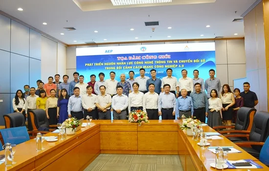 BRAVO tham dự tọa đàm “Phát triển nguồn nhân lực CNTT và chuyển đổi số”