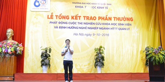 Anh Ninh Ngọc Hiếu chia sẻ về cơ hội việc làm tại BRAVO với các bạn sinh viên