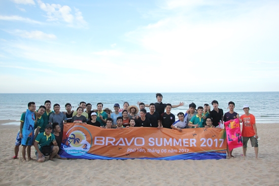 Teambuilding một trong những hoạt động được yêu thích nhất tại BRAVO Summer 2017