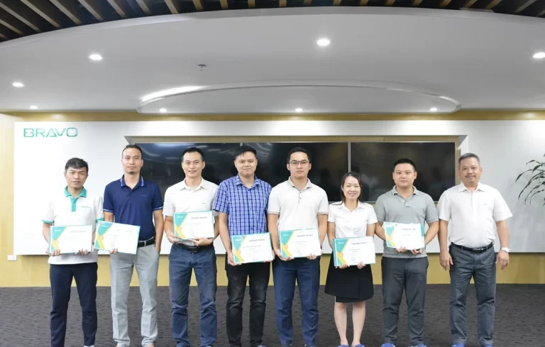 Khen thưởng 6 tháng đầu năm 2022 và các giải thưởng tháng 7