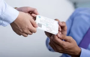 Miễn đóng BHYT cho người lao động đến tháng 01/2022