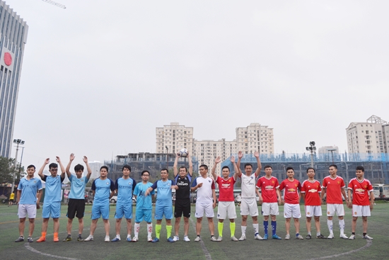 Sôi động trong trận khai mạc giải đấu BRAVO Cup Hà Nội 2017