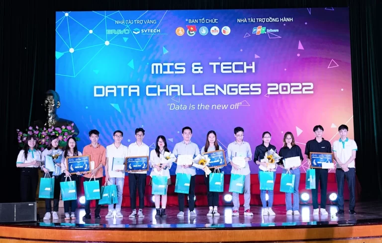 BRAVO dự cuộc thi Data Challenges 2022 của khoa HTTTQL Học viện Ngân hàng