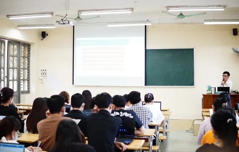 BRAVO đào tạo ERP cho sinh viên khoa HTTTQL Học viện Ngân hàng