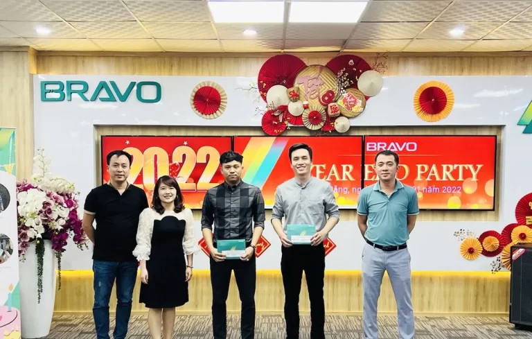 Thưởng “nóng” sôi động tháng đầu năm 2022