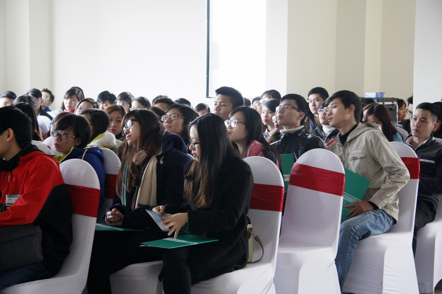 Theo dõi những thông tin giới thiệu BRAVO