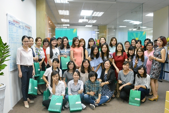 Rộn ràng không khí ngày 20/10 tại BRAVO