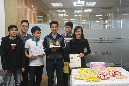 CBNV có sinh nhật trong tháng 2 vui vẻ cùng nhau thổi nến đón mừng tuổi mới