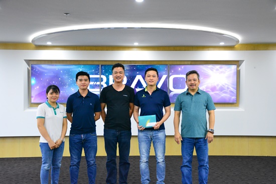 BRAVO HN tiếp tục thưởng “nóng” Kinh doanh và Triển khai xuất sắc tháng 6/2020