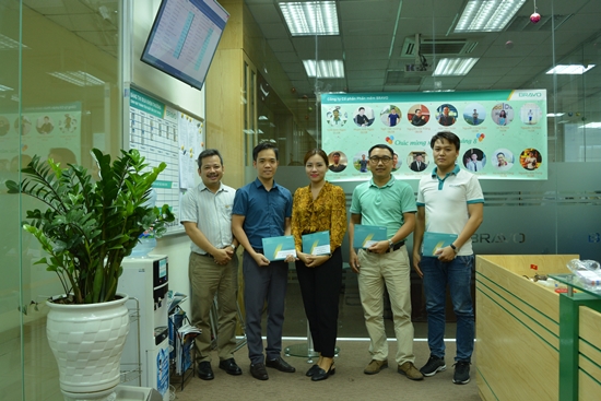 Thưởng “nóng” tháng 8/2019 cho CBNV Kinh doanh và Tư vấn