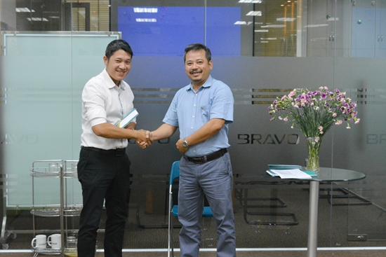 Anh Thành Ngọc Linh đón nhận danh hiệu “Lao động tiên tiến”