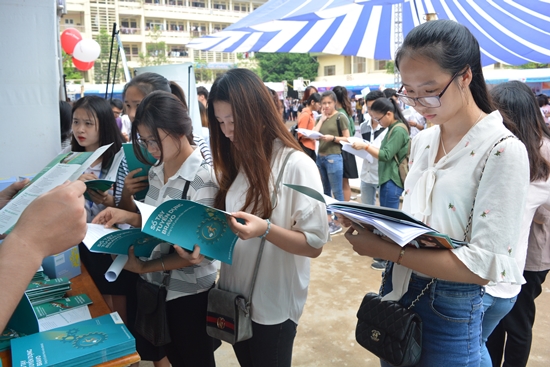 Gian tuyển dụng của BRAVO