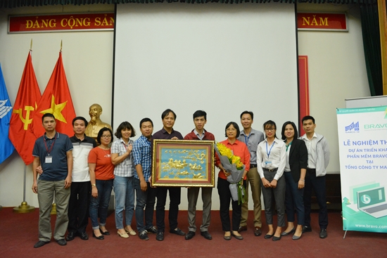 Nghiệm thu dự án triển khai phần mềm BRAVO tại Tổng Công ty May 10