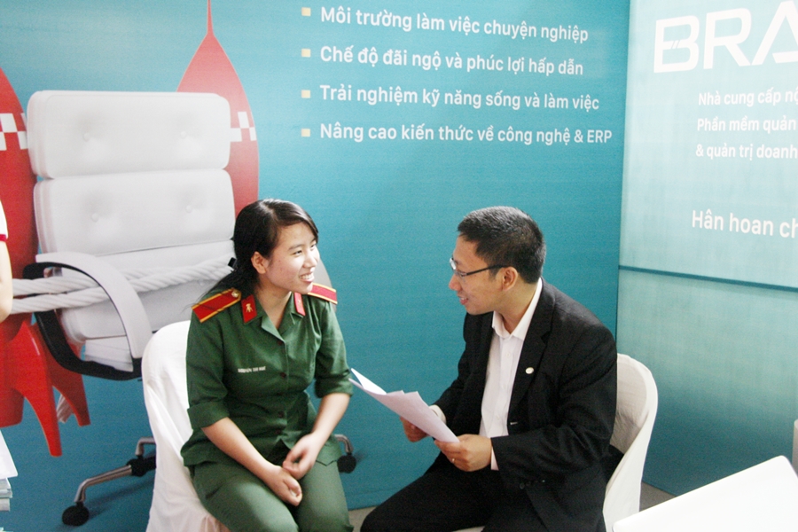 Đây là bước để các bạn tiếp cận với quá trình tuyển dụng tại BRAVO