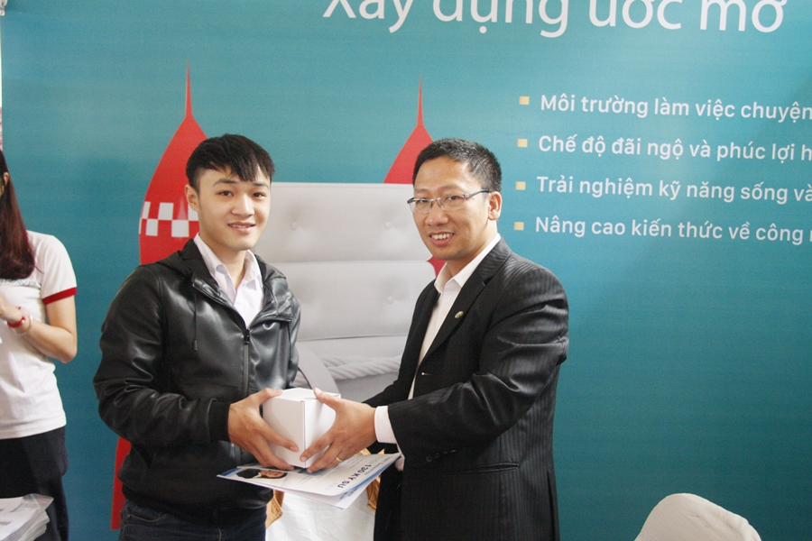 Món quà lưu niệm từ BRAVO…