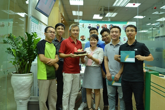 Tưng bừng tổ chức sinh nhật tháng 8 cho CBNV tại BRAVO HN