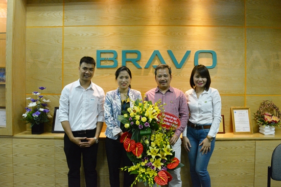 Đại diện Tập đoàn My way