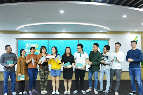 Chúc mừng sinh nhật CBNV tháng 12 tại BRAVO HN