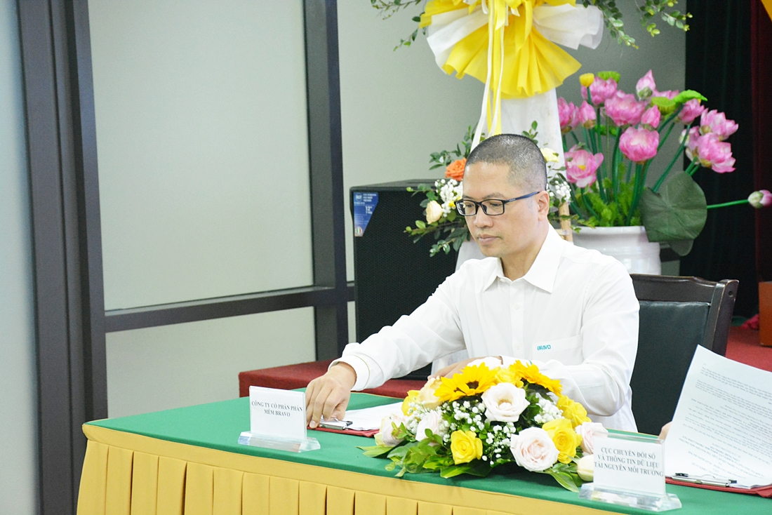 Anh Phạm Trung – Phó Giám đốc Công ty CP Phần mềm BRAVO tại lễ ký kết ngày 12/01/2023