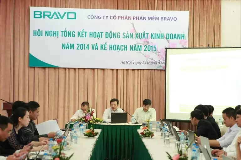 16 năm xây dựng thành công từ những con người