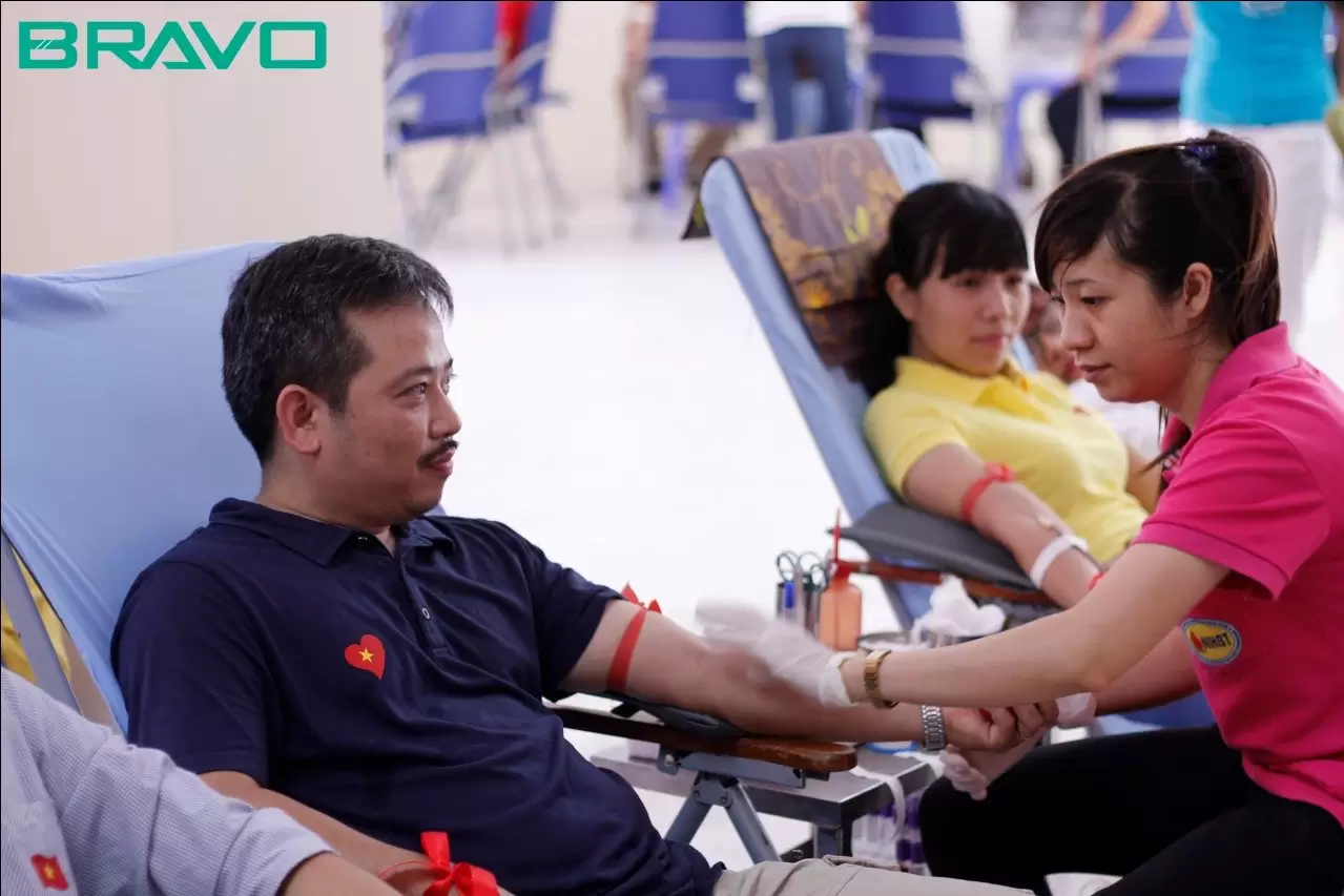 Anh Đào Mạnh Hùng – Giám đốc công ty đã tham gia hiến máu từ rất sớm Anh Đào Mạnh Hùng – Giám đốc công ty đã tham gia hiến máu từ rất sớm