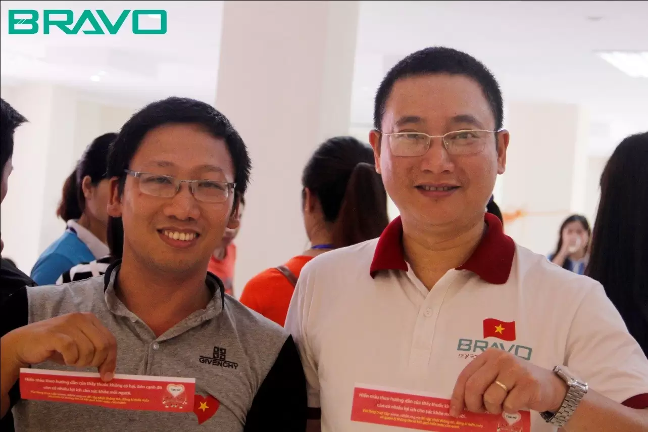 BRAVO cùng sẻ chia yêu thương trong ngày hội hiến máu BRAVO cùng sẻ chia yêu thương trong ngày hội hiến máu