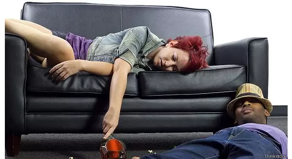 Description: Thiệt hại thực sự từ những cuộc nhậu say xỉn