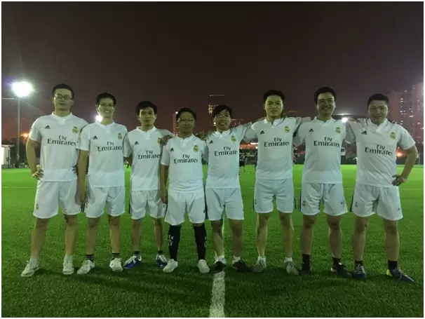 Các chàng trai “không cân đối” đến từ Kỹ Thuật 2