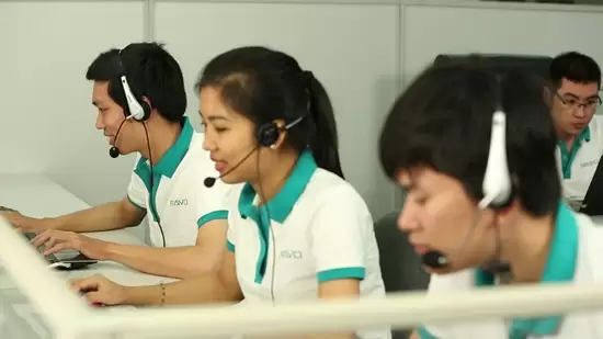 Duy trì bình thường việc hỗ trợ khách hàng trong thời gian làm Online