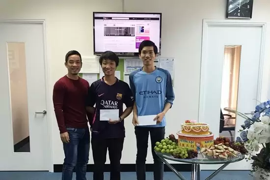 Giải thưởng "Khuyến khích đóng góp ý kiến cho phát triển sản phẩm" 