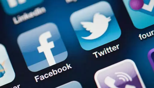 Vì sao người Việt thích Facebook hơn Twitter?