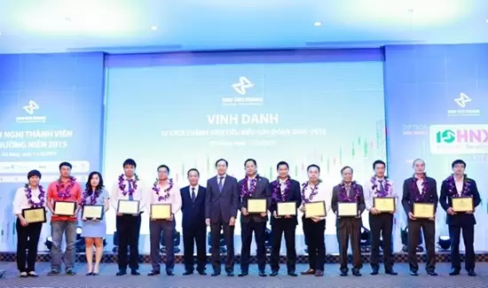 “Lấy khách hàng làm trọng tâm”