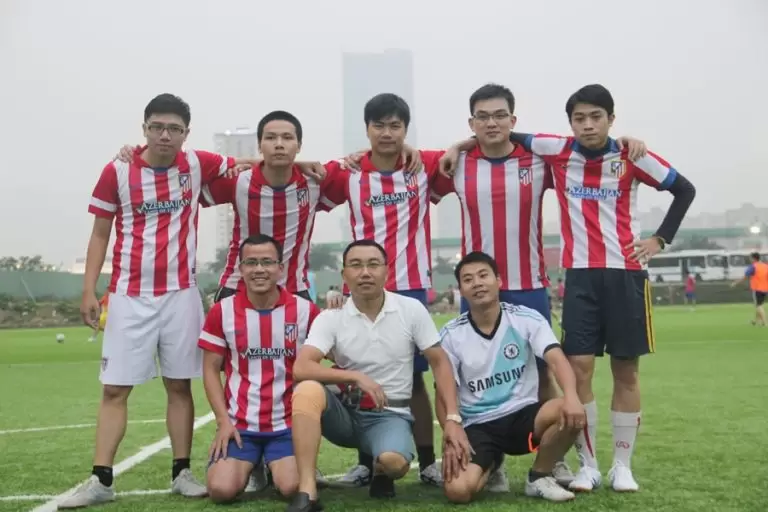 Đội Kinh Công – vô địch BRAVO Cup HN 2015