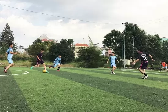 Bất ngờ xuất hiện tại những giây đầu tiên của trận