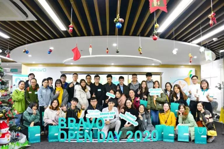 Mang đến nhiều thông tin bổ ích và cơ hội nghề nghiệp cho sinh viên