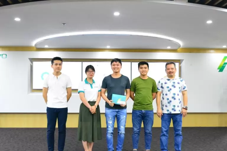 Khen thưởng Kinh doanh và Kỹ thuật triển khai qua các dự án lớn