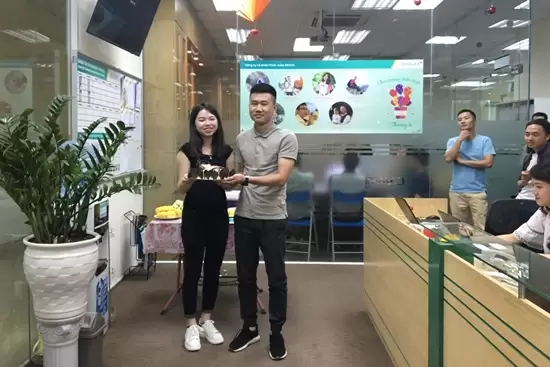 Chúc mừng sinh nhật các thành viên trong tháng 4 tại BRAVO HN