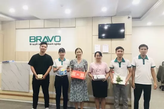 Trao cúp NVXS, tổ chức sinh nhật chung tháng 8 tại BRAVO ĐN