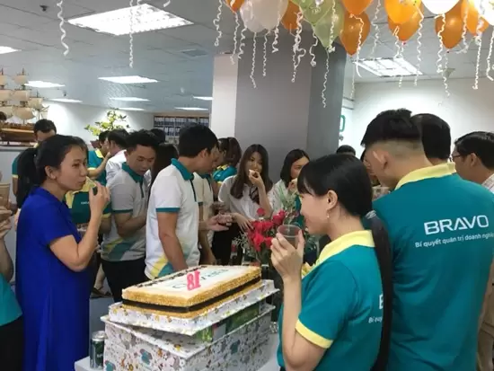 Những câu chuyện vui, lời chúc ý nghĩa được trao gửi