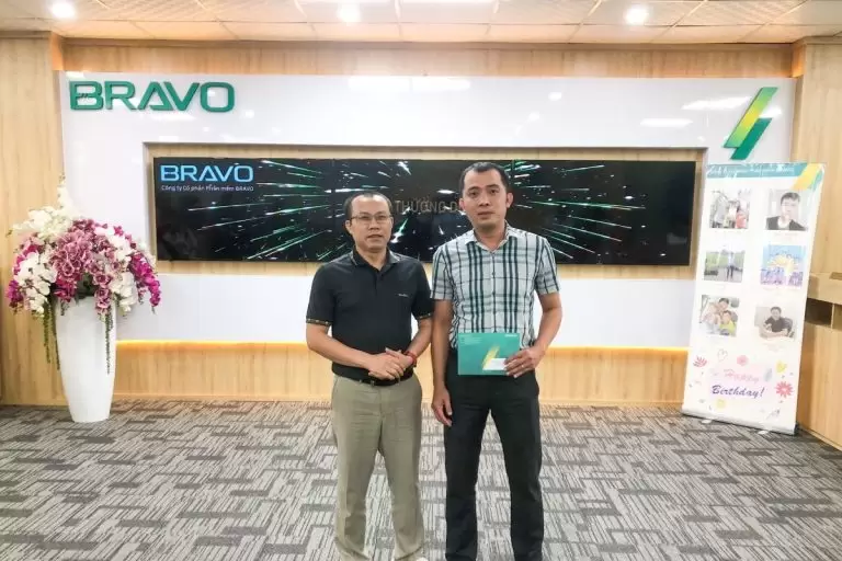 Tiếp tục thưởng “nóng” Kinh doanh ký kết dự án phần mềm ERP