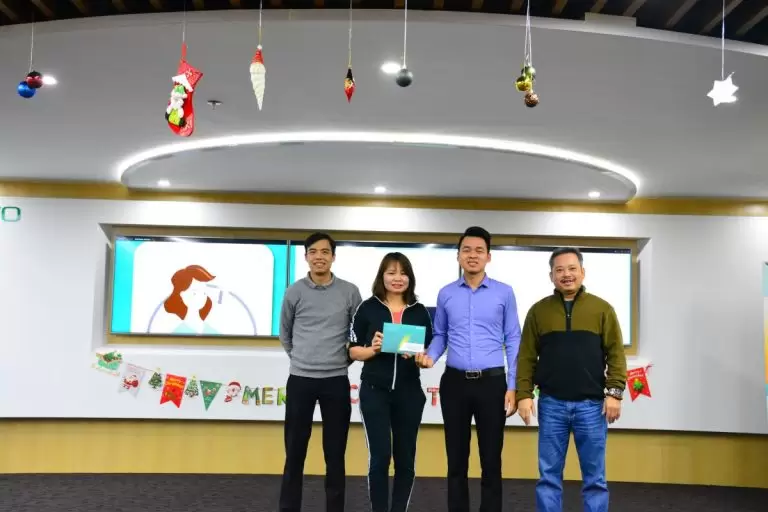 Thưởng nóng Cán bộ Kinh doanh BRAVO Hà Nội tháng 12/2020