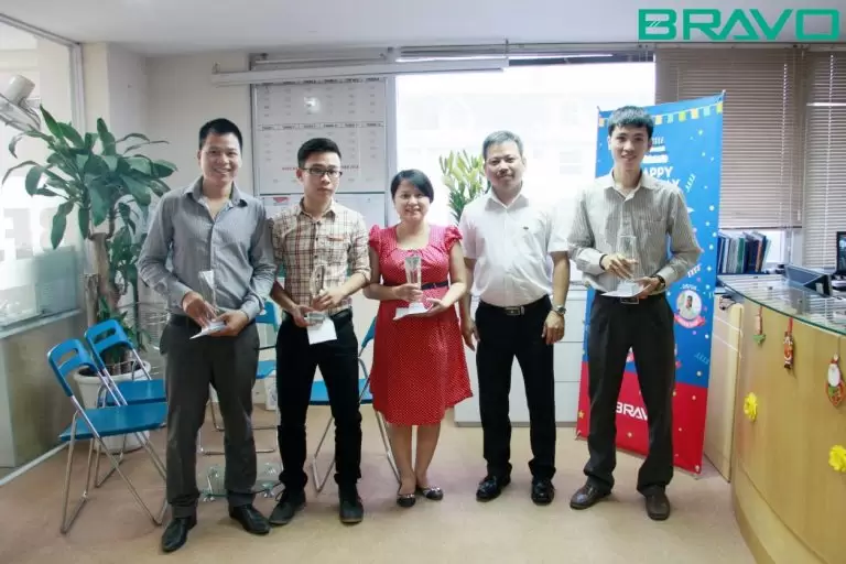 Cúp nhân viên xuất sắc dành cho những nỗ lực
