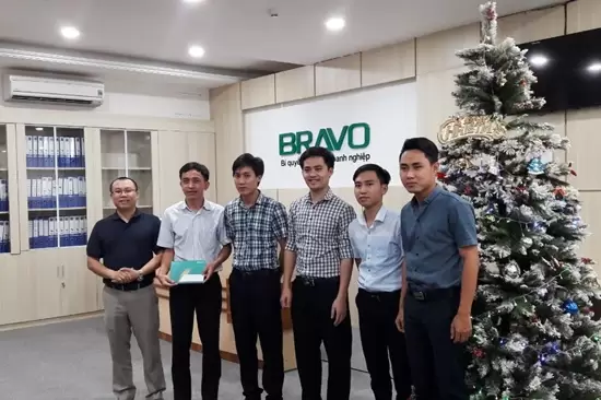 BRAVO-ĐN thưởng “nóng” đội Triển khai dự án Thép Minh Phú