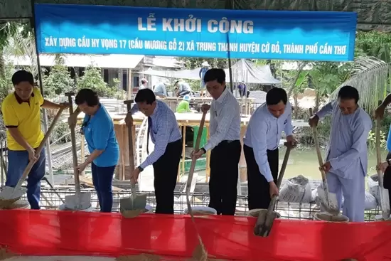 BRAVO góp sức cùng cộng đồng, xây dựng cầu Hy Vọng 17 tại Cần Thơ
