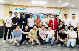 Các thành viên BRAVO ĐN vui vẻ trong ngày lễ giáng sinh