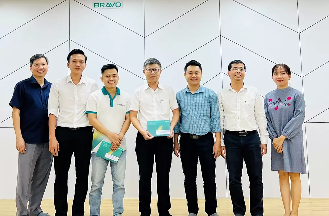 Khen thưởng Khối Kỹ thuật triển khai BRAVO HCM Q4/2022