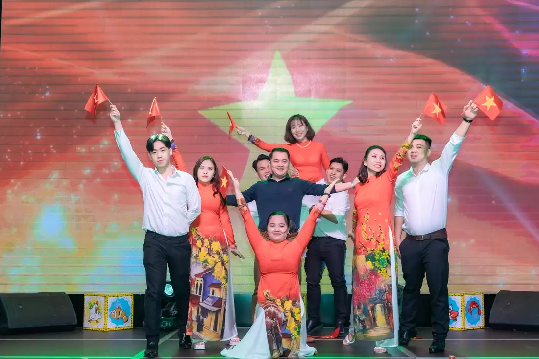 Tiết mục văn nghệ mở màn đêm Gala Tất niên 2022