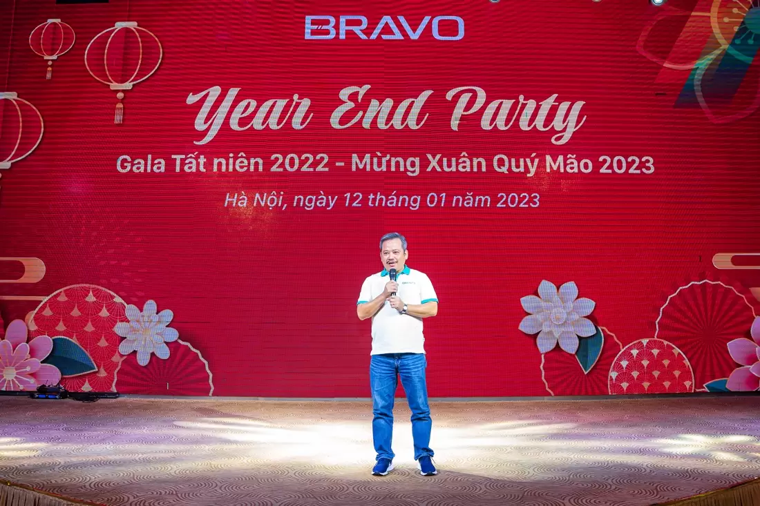 GĐ. Đào Mạnh Hùng phát biểu khai mạc đêm Gala Tất niên 2022